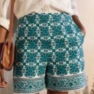 BODEN 100% Linen Georgina Shorts